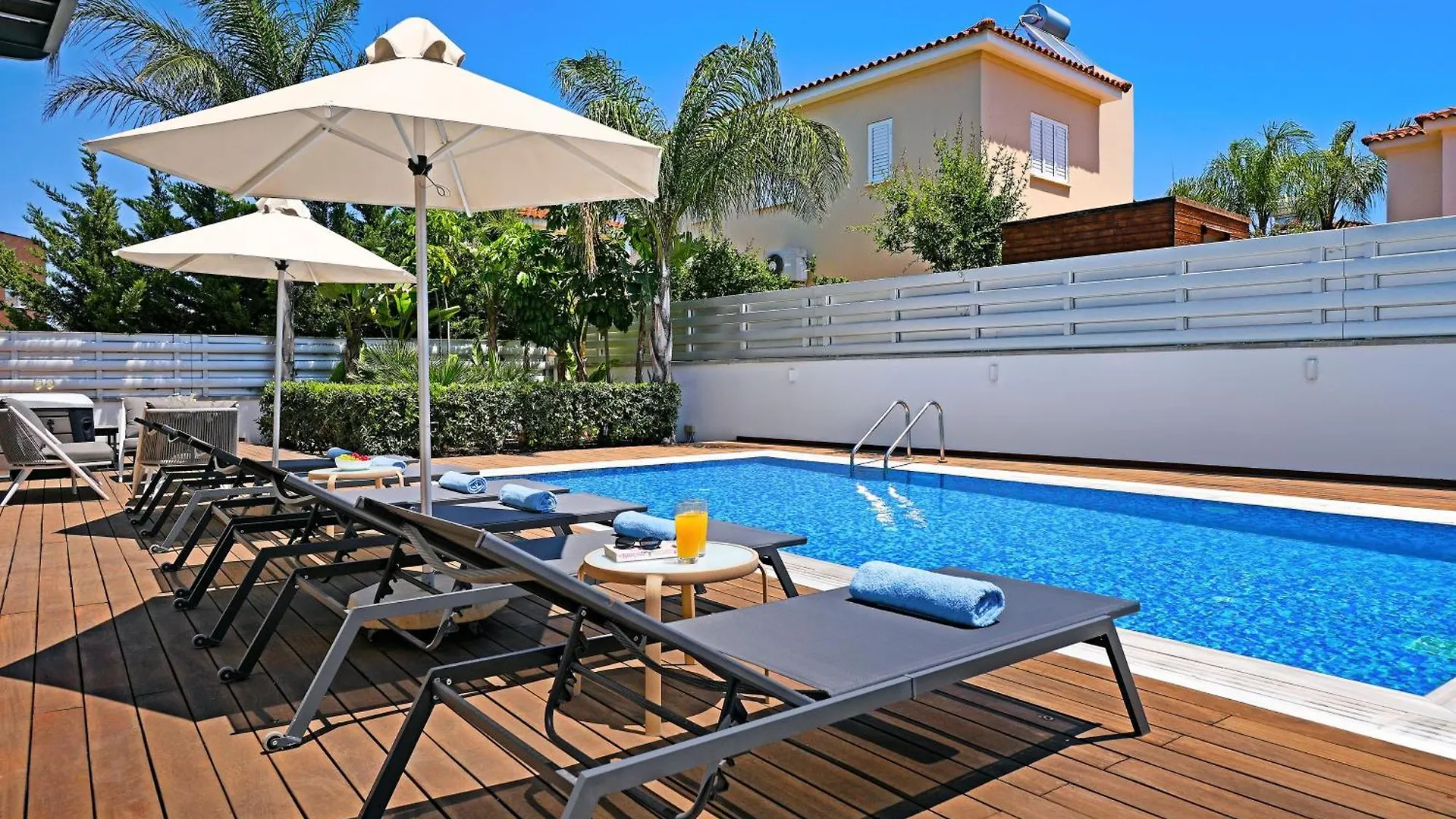 Villa Sunrise Memory - 150M From Trinity Beach Protaras Holiday home