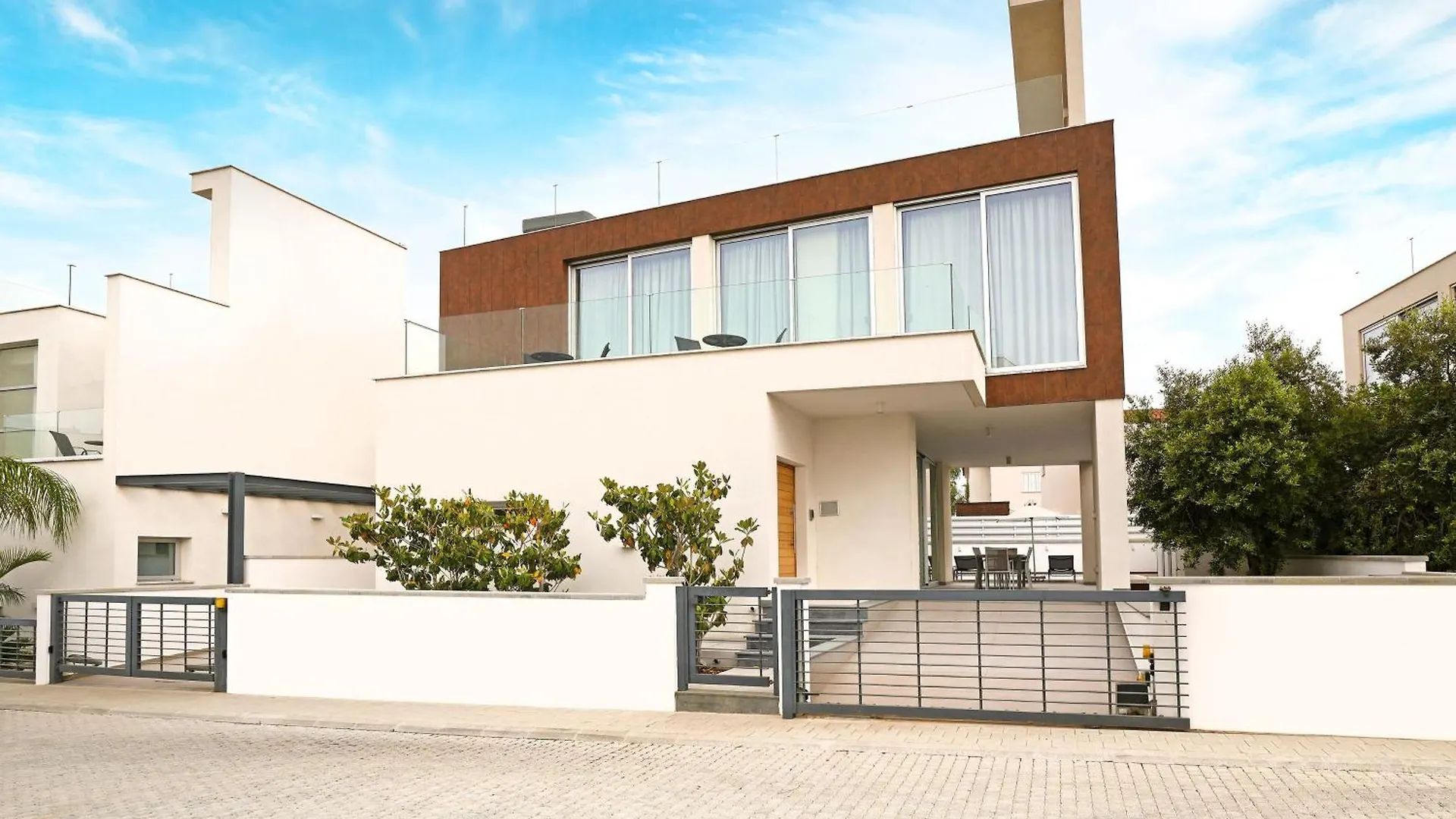Villa Sunrise Memory - 150M From Trinity Beach プロタラス 別荘